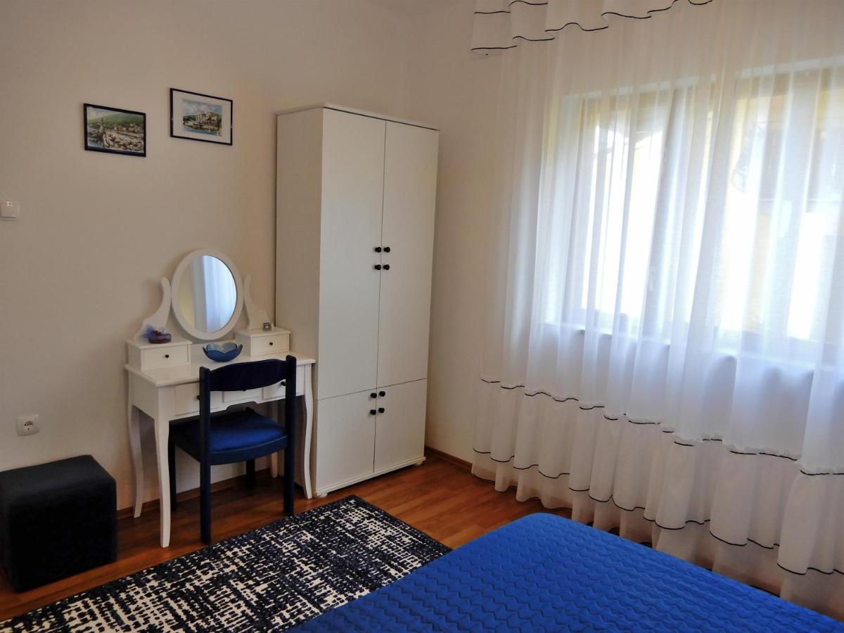 Apartment Ketty Мощеничка-Драга Экстерьер фото